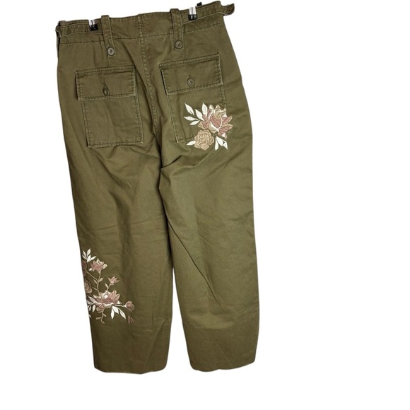 Free People Olive Wide-leg khaki pants with floral embroidery detail sz 8 - Picture 2 of 6
